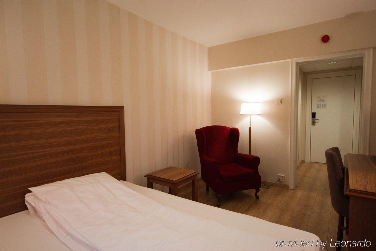 Thon Partner Hotel Backlund Levanger Exterior foto